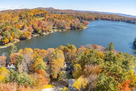 132 Red Bird Circle Lake Toxaway NC 28747