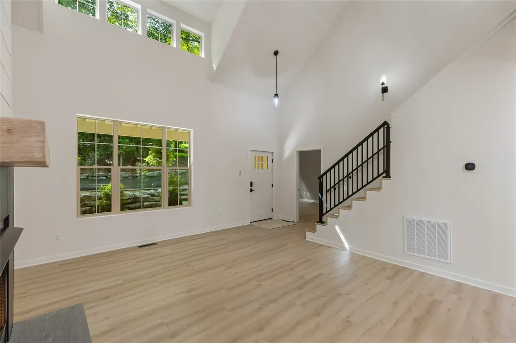 223 Sourwood Court Sapphire NC 28774