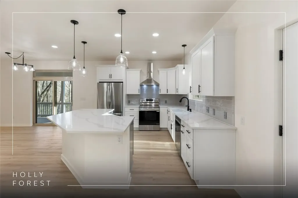 223 Sourwood Court Sapphire NC 28774