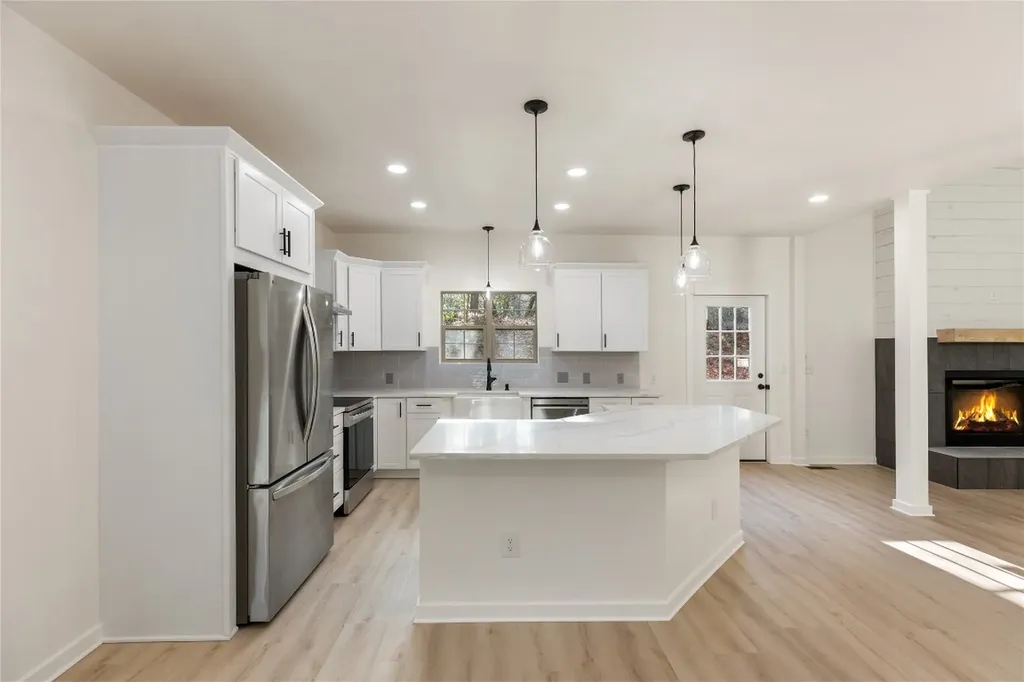 223 Sourwood Court Sapphire NC 28774