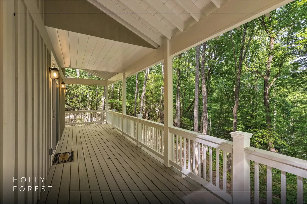 223 Sourwood Court Sapphire NC 28774