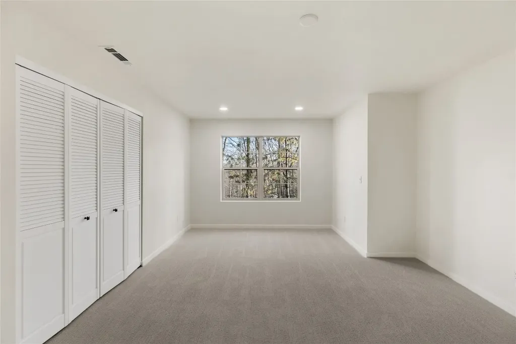 223 Sourwood Court Sapphire NC 28774