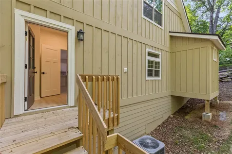 223 Sourwood Court Sapphire NC 28774