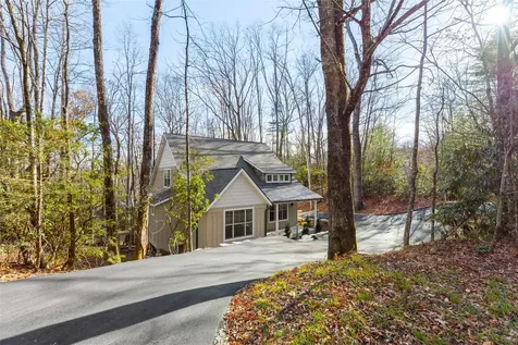 223 Sourwood Court Sapphire NC 28774