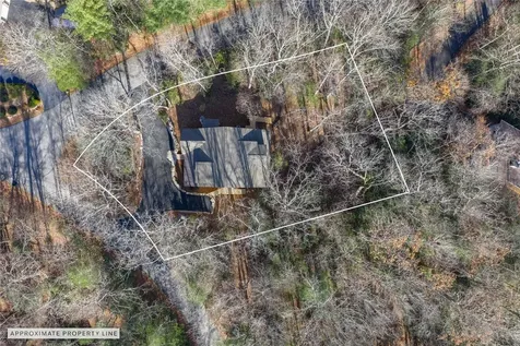 223 Sourwood Court Sapphire NC 28774