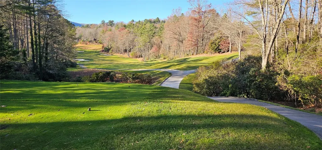 L002R Seminole Way Lake Toxaway NC 28747