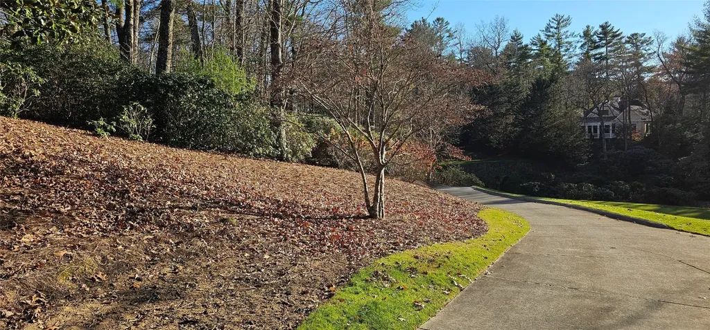 L002R Seminole Way Lake Toxaway NC 28747