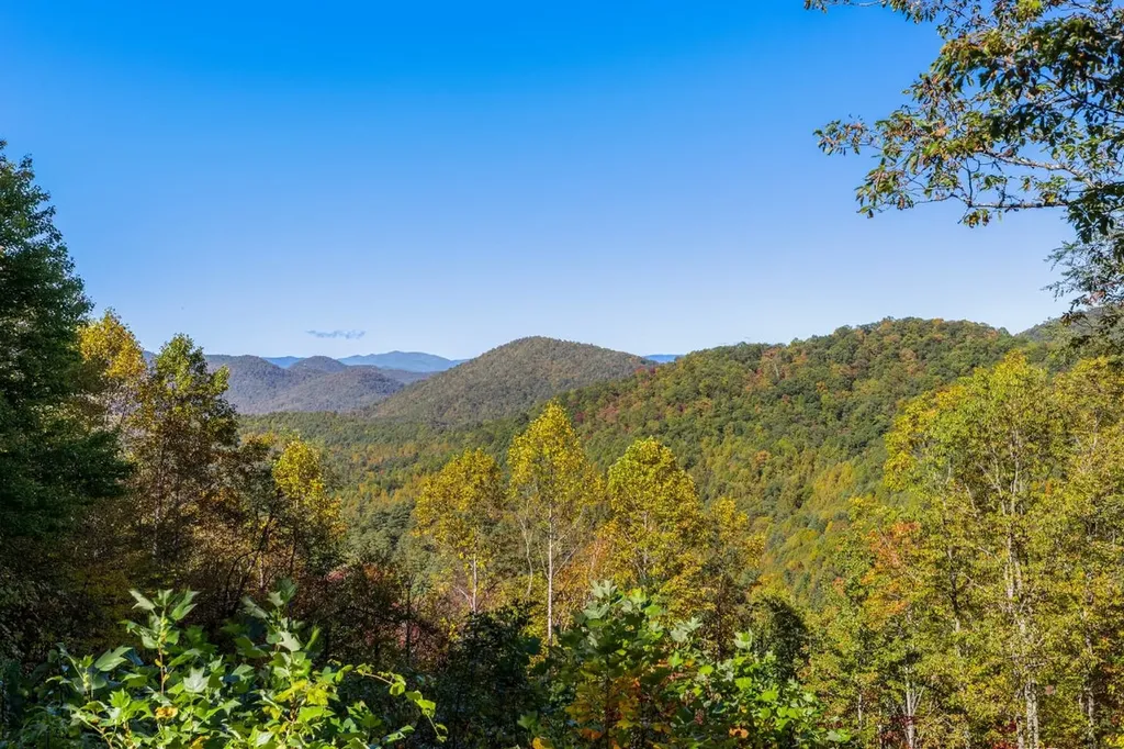 251 Panther Mountain Road Highlands NC 28741