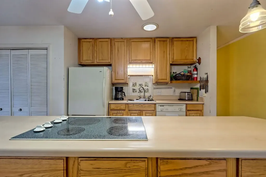 7829 Dillard Road Scaly Mountain NC 28775