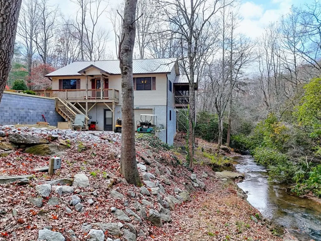 7829 Dillard Road Scaly Mountain NC 28775