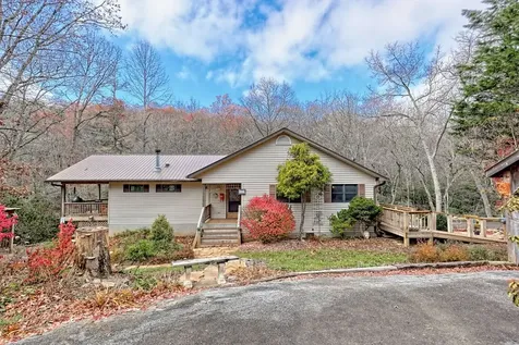 7829 Dillard Road Scaly Mountain NC 28775