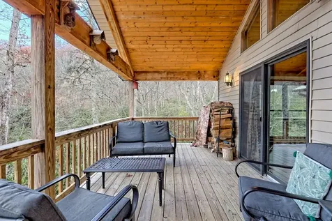 7829 Dillard Road Scaly Mountain NC 28775