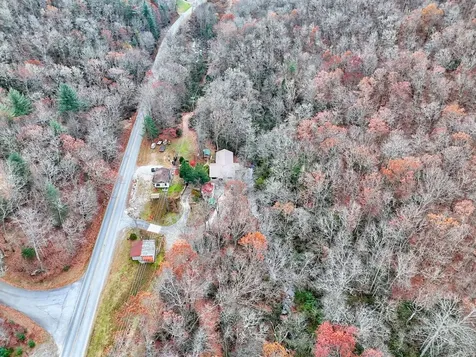 7829 Dillard Road Scaly Mountain NC 28775