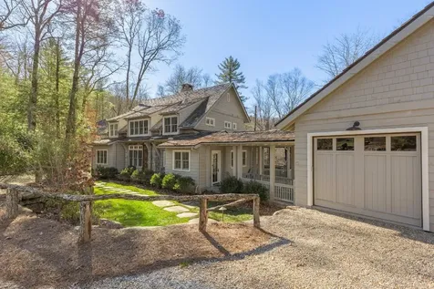 126 Blackmont Lane Cashiers NC 28717