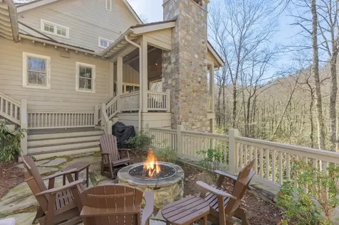 126 Blackmont Lane Cashiers NC 28717