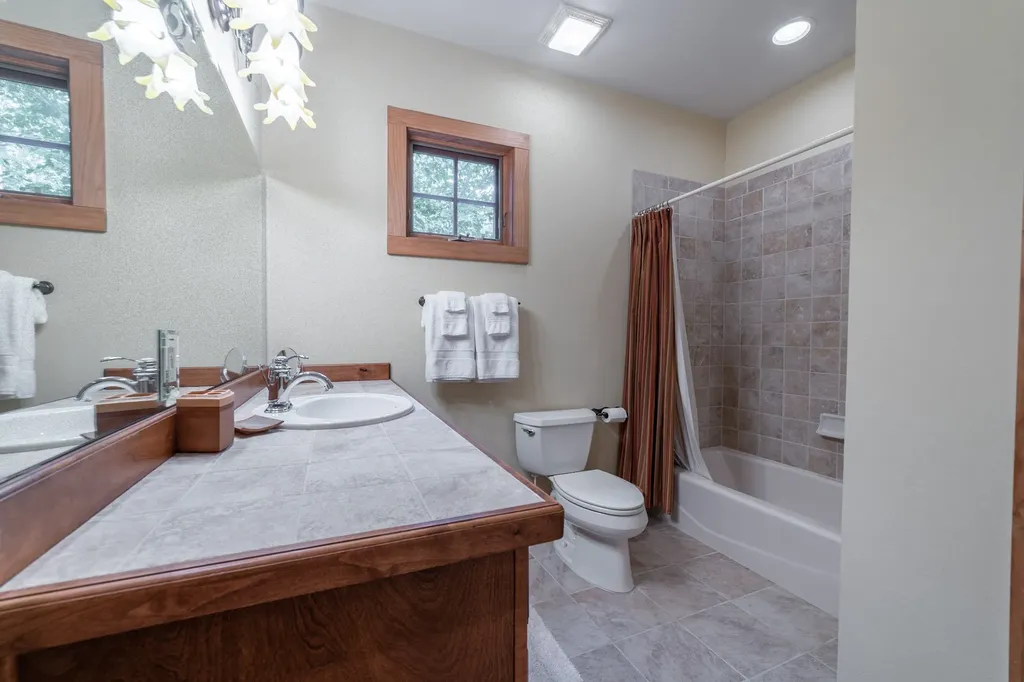 133 Cart Path Cullowhee NC 28723