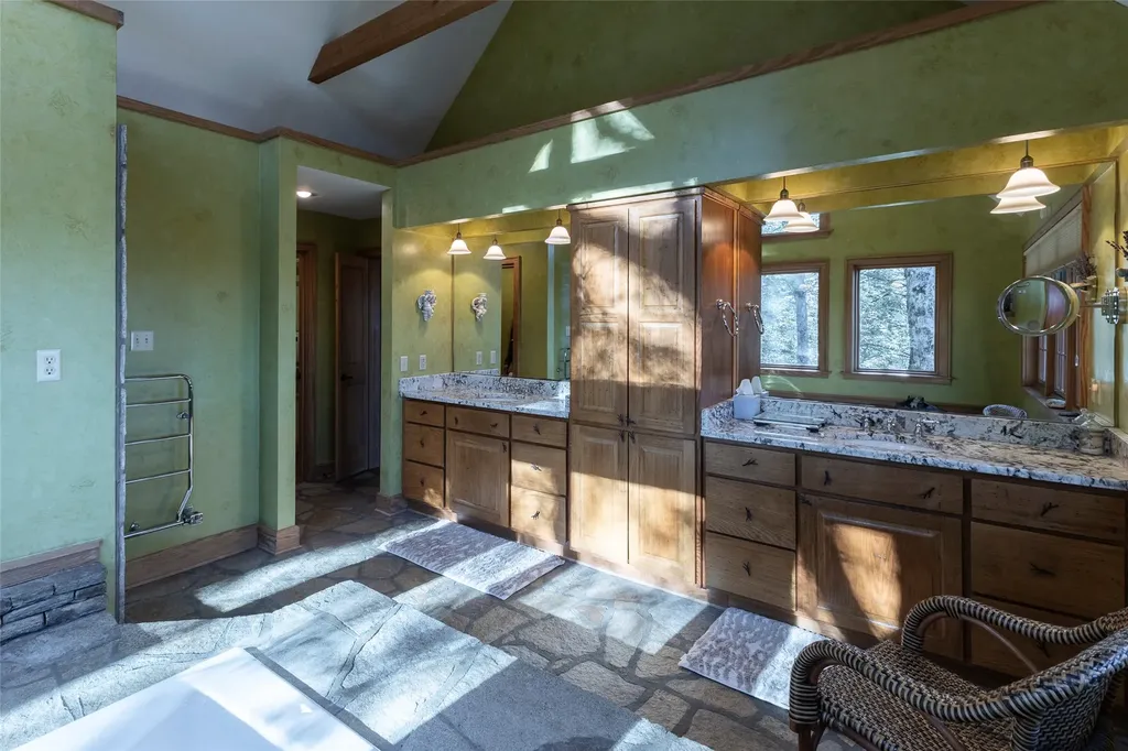 176 Panthertown Trail Sapphire NC 28774