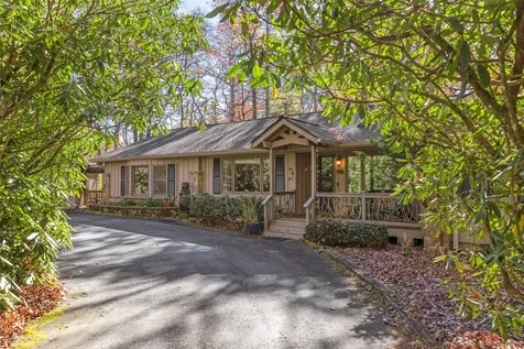 371 Dixon Drive Highlands NC 28741