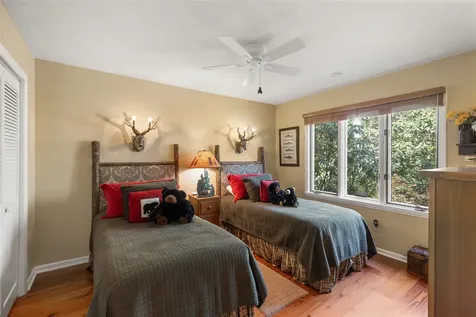 371 Dixon Drive Highlands NC 28741