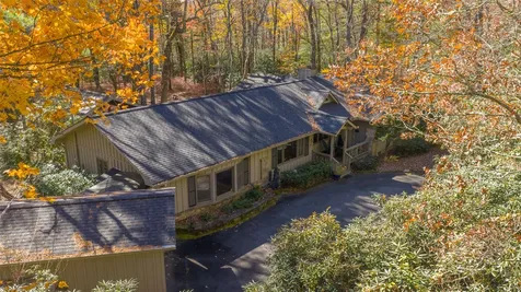 371 Dixon Drive Highlands NC 28741