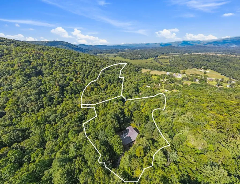 658 Johnson Road Brevard NC 28712