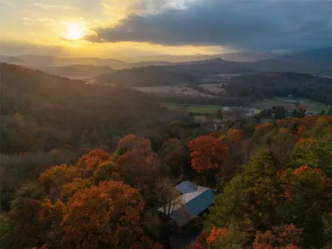 658 Johnson Road Brevard NC 28712