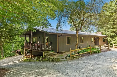 658 Johnson Road Brevard NC 28712