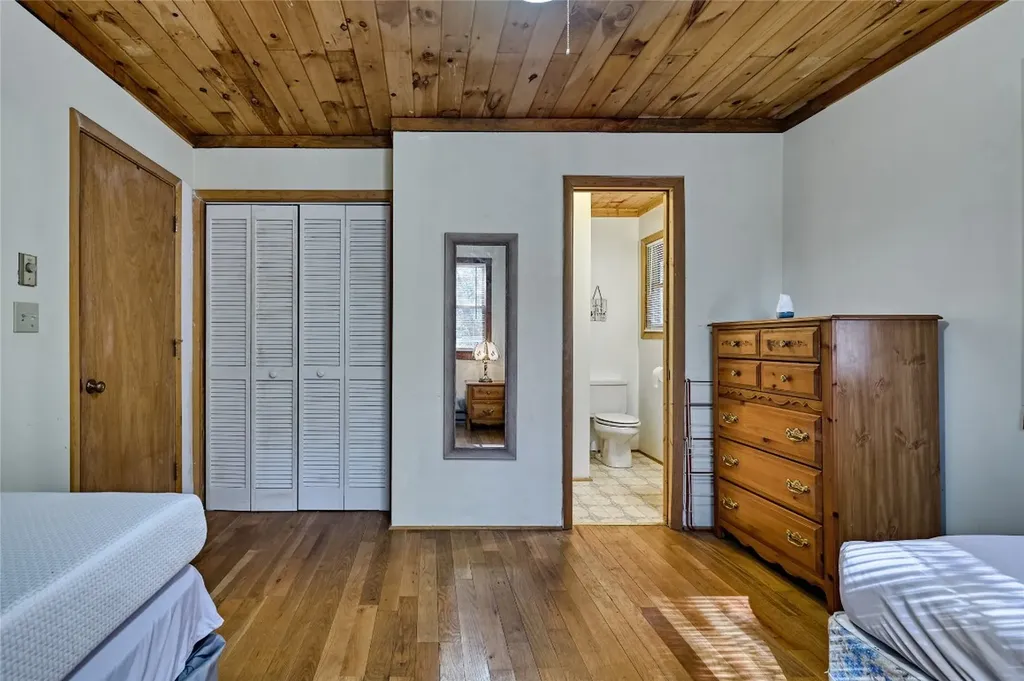 188 Valentine Lane Highlands NC 28741