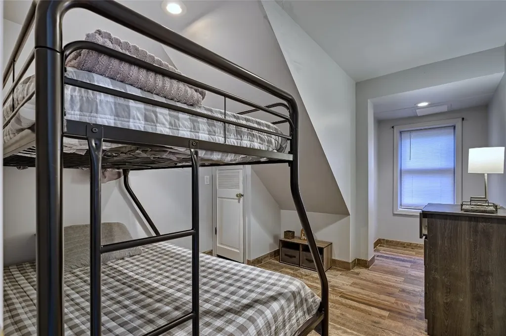 188 Valentine Lane Highlands NC 28741