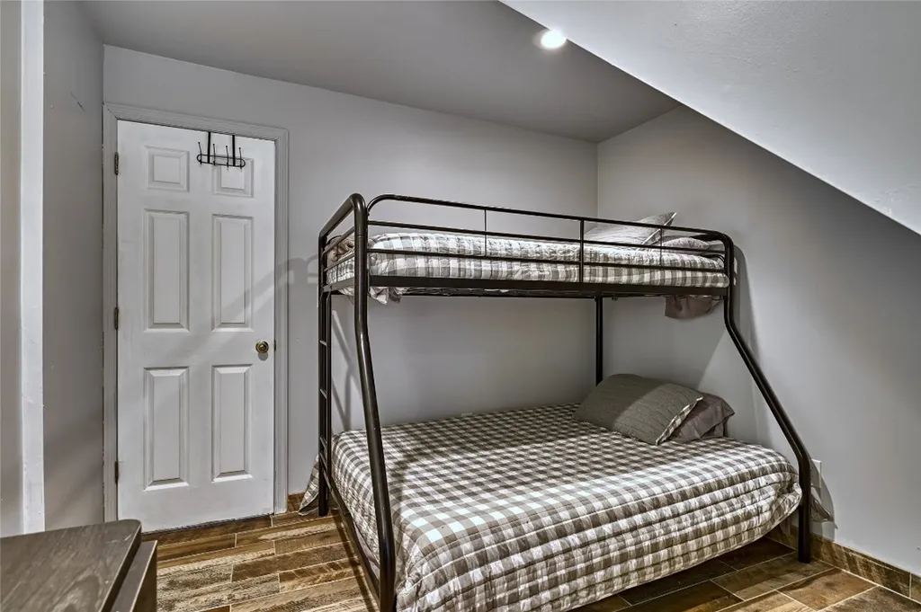 188 Valentine Lane Highlands NC 28741