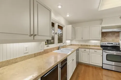 312 Pipers Court Highlands NC 28741