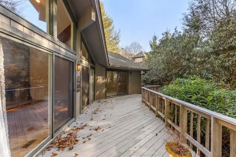 312 Pipers Court Highlands NC 28741