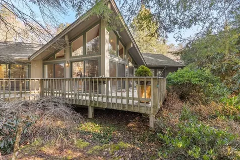 312 Pipers Court Highlands NC 28741