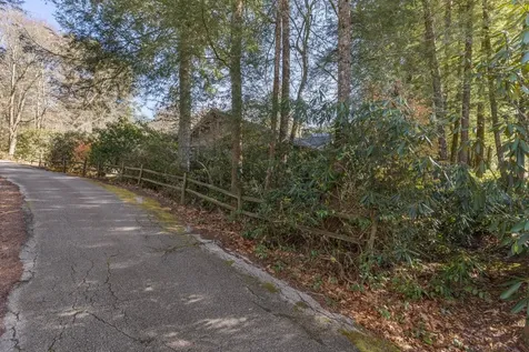 312 Pipers Court Highlands NC 28741