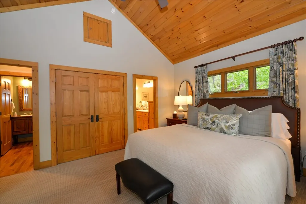 256 Scotch Highlands Loop Sapphire NC 28774