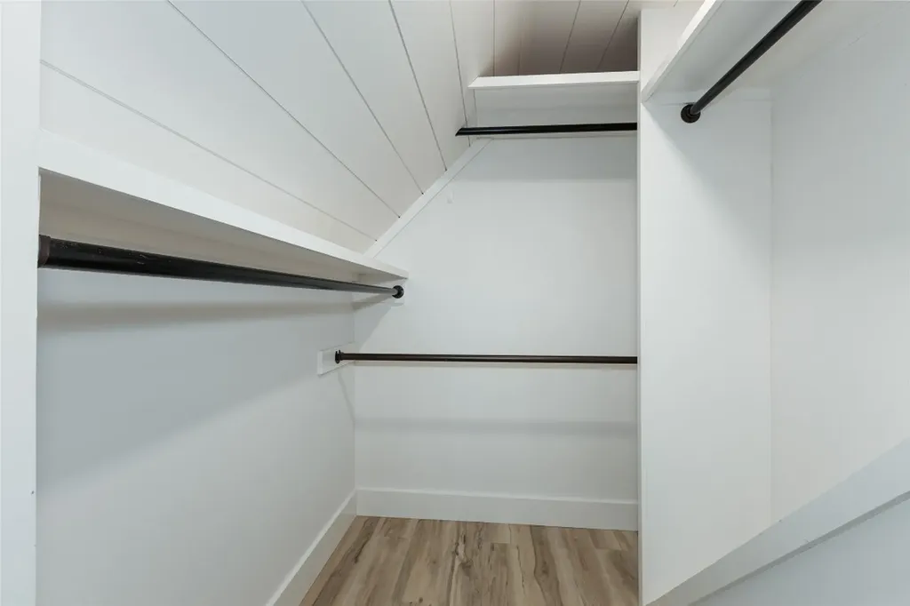 49 Kiwi Lane Sapphire NC 28774