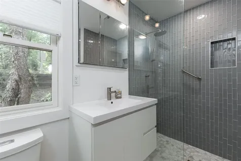 49 Kiwi Lane Sapphire NC 28774