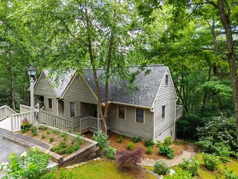 49 Kiwi Lane Sapphire NC 28774
