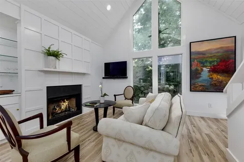 49 Kiwi Lane Sapphire NC 28774