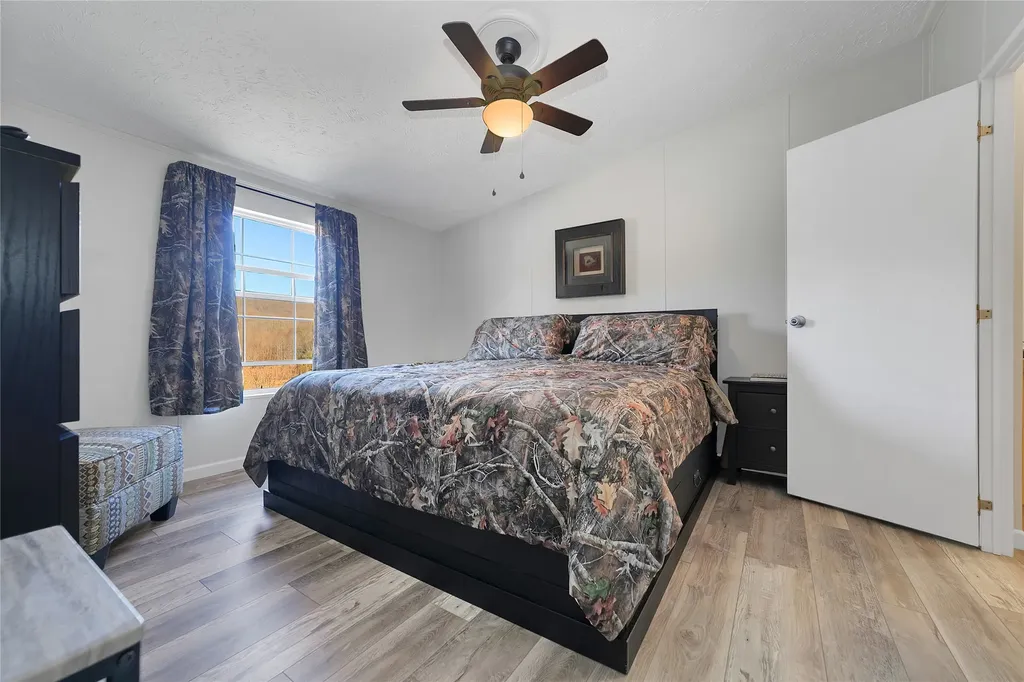 33 N Shadow Run Balsam Grove NC 28708