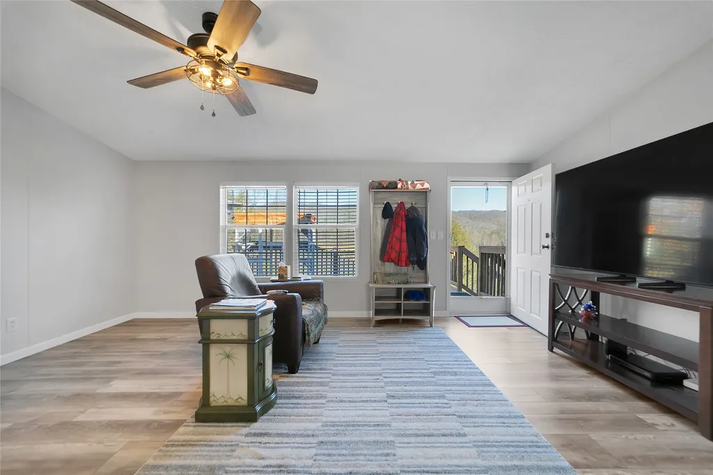 33 N Shadow Run Balsam Grove NC 28708