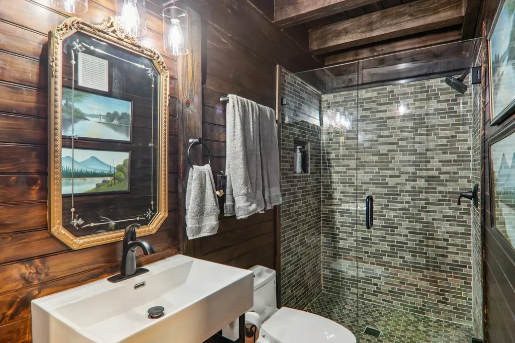 408 Little Elbow Mountain Road Lake Toxaway NC 28747