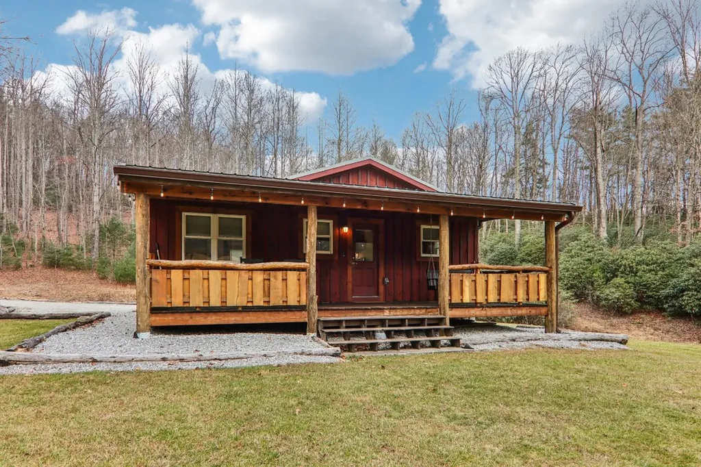 408 Little Elbow Mountain Road Lake Toxaway NC 28747