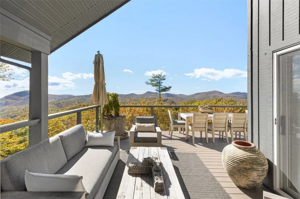 2618 Big Sheepcliff Road Cashiers NC 28717