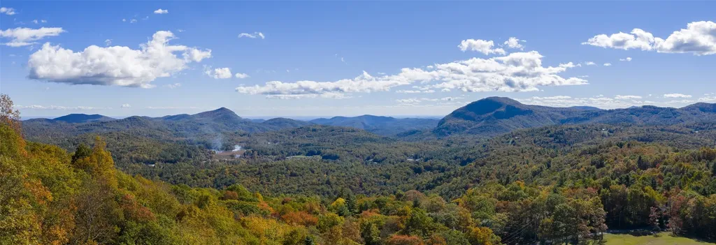 2618 Big Sheepcliff Road Cashiers NC 28717