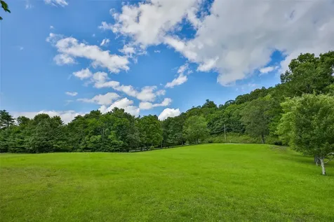 2618 Big Sheepcliff Road Cashiers NC 28717