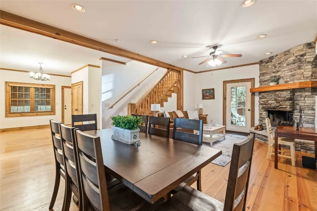 41 W Lance Road Cashiers NC 28717