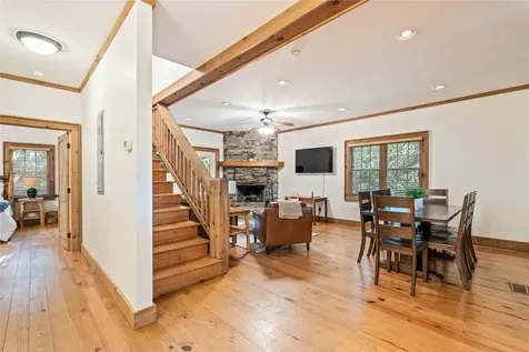 41 W Lance Road Cashiers NC 28717