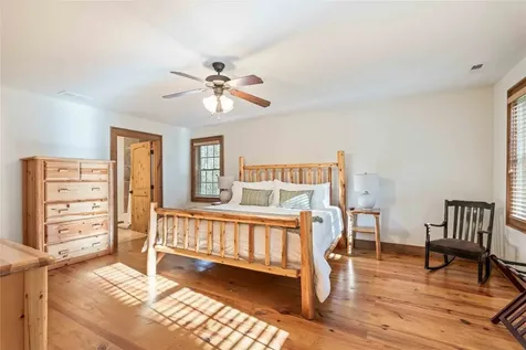 41 W Lance Road Cashiers NC 28717