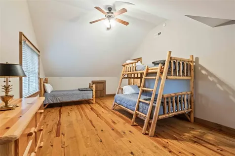 41 W Lance Road Cashiers NC 28717